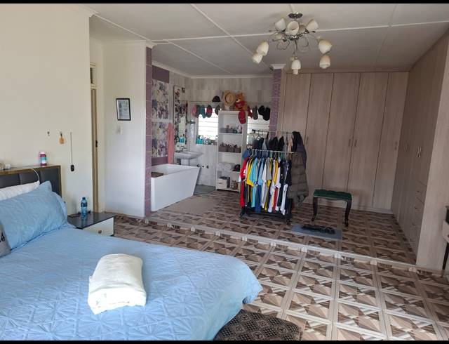 4 BEDROOM HOUSE FOR SALE IN WHEATLANDS AH